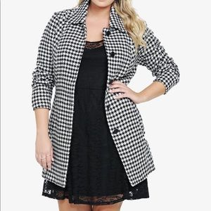 Torrid houndstooth coat 4X